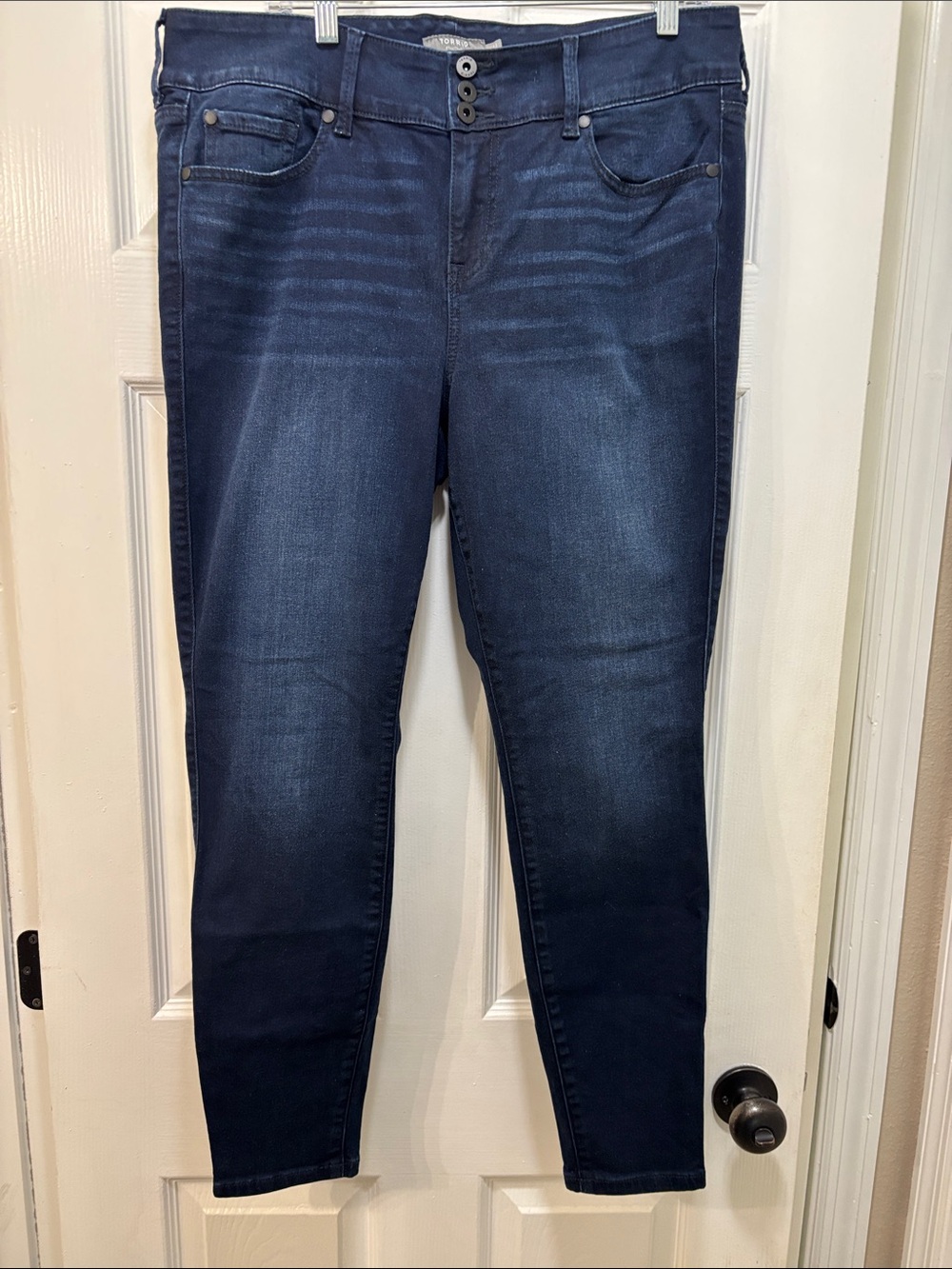 torrid Dark Indigo Stretch Skinny Jeggings